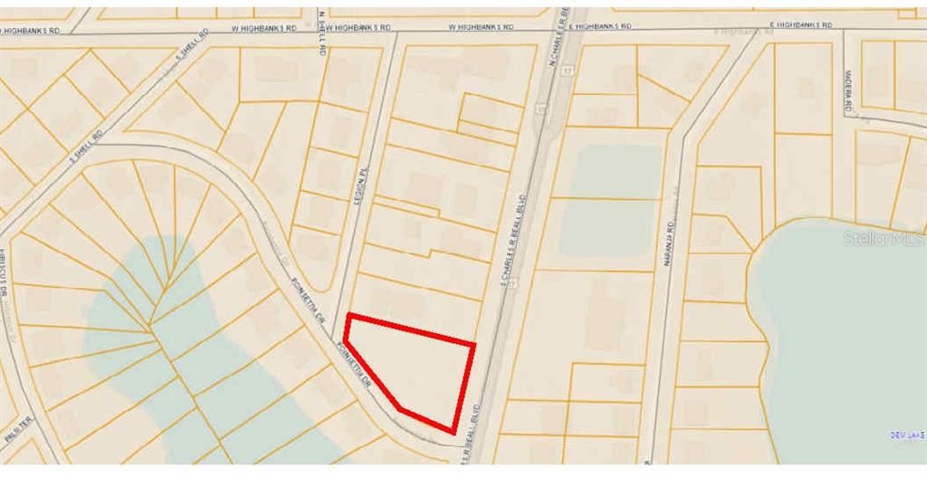 En Venta: $649,000 (0.96 acres)