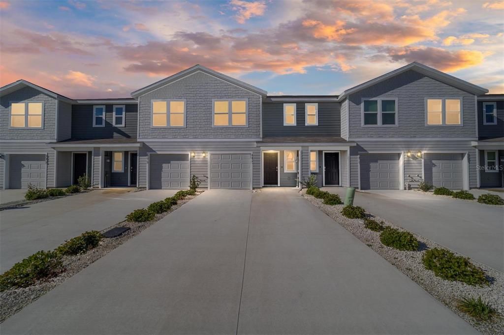 最近售出: $205,000 (3 贝兹, 2 浴室, 1458 平方英尺)