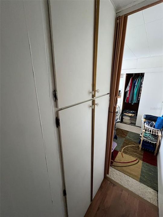 待售: $56,000 (2 贝兹, 1 浴室, 450 平方英尺)