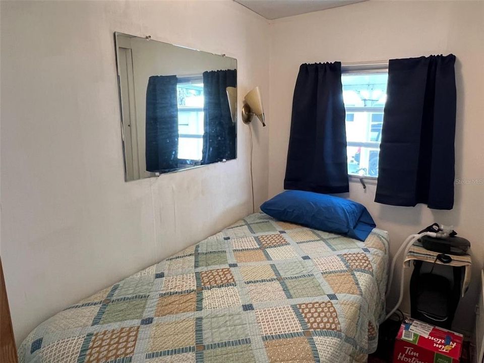 待售: $56,000 (2 贝兹, 1 浴室, 450 平方英尺)