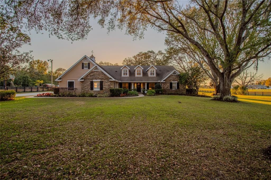 Recently Sold: $1,149,000 (4 beds, 3 baths, 4378 Square Feet)