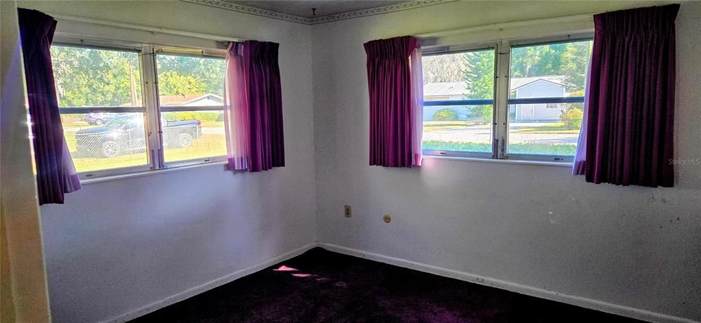 待售: $395,000 (3 贝兹, 2 浴室, 2559 平方英尺)