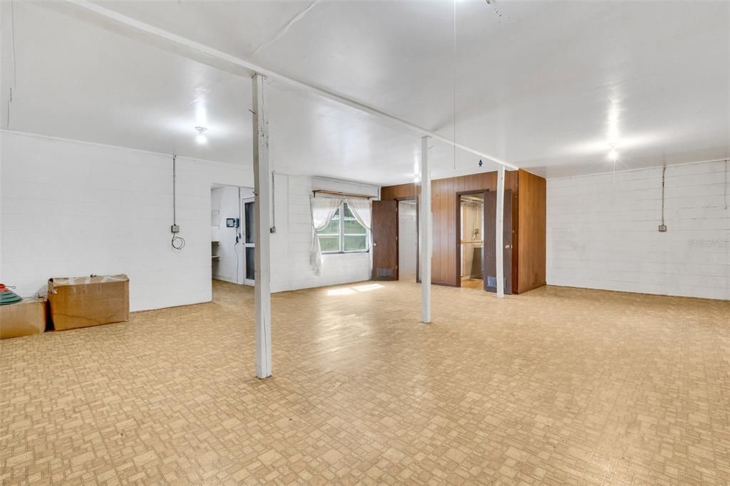 待售: $395,000 (3 贝兹, 2 浴室, 2559 平方英尺)