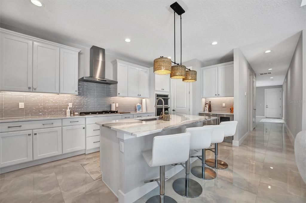 На продажу: $1,295,000 (4 спален, 5 ванн, 3149 Квадратных фут)