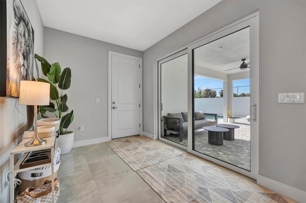 На продажу: $1,295,000 (4 спален, 5 ванн, 3149 Квадратных фут)