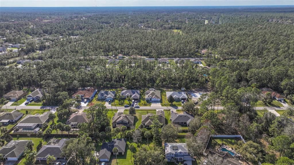 合同活跃: $390,000 (3 贝兹, 3 浴室, 2363 平方英尺)