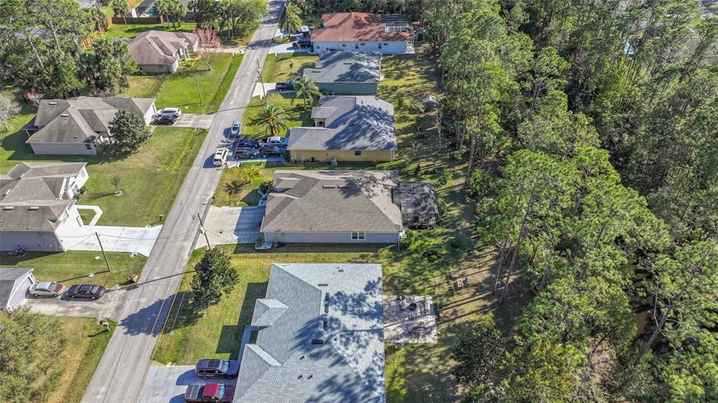 合同活跃: $390,000 (3 贝兹, 3 浴室, 2363 平方英尺)