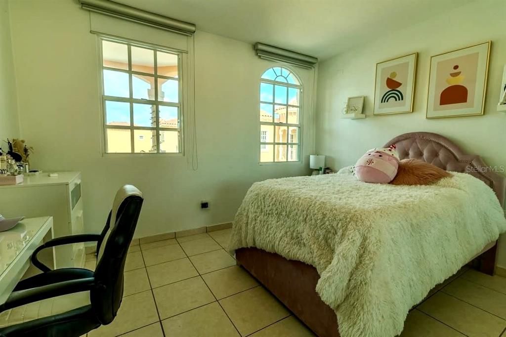 For Sale: $599,800 (4 beds, 3 baths, 1970 Square Feet)