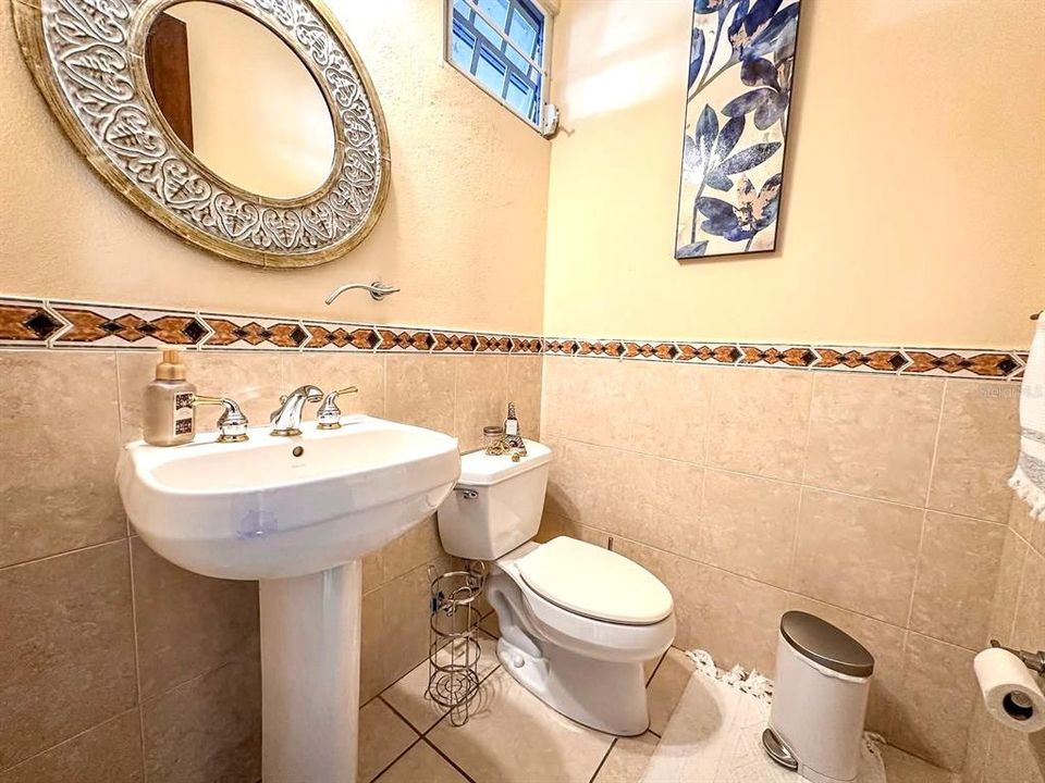 For Sale: $599,800 (4 beds, 3 baths, 1970 Square Feet)