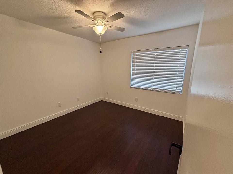 Active With Contract: $460,000 (4 beds, 2 baths, 1820 Square Feet)