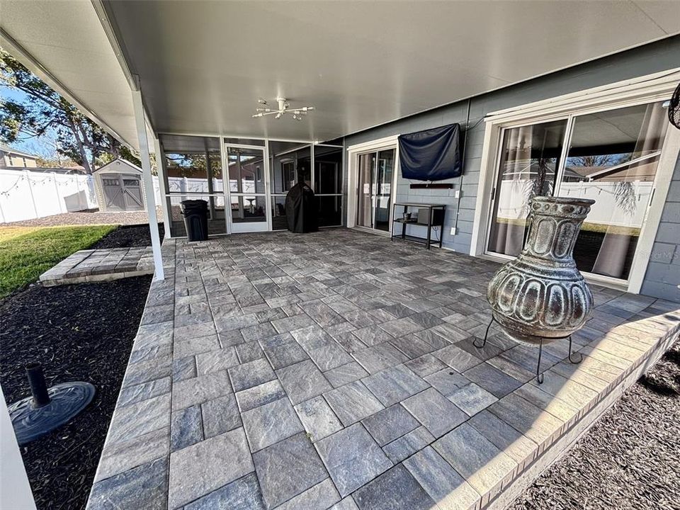 Active With Contract: $460,000 (4 beds, 2 baths, 1820 Square Feet)