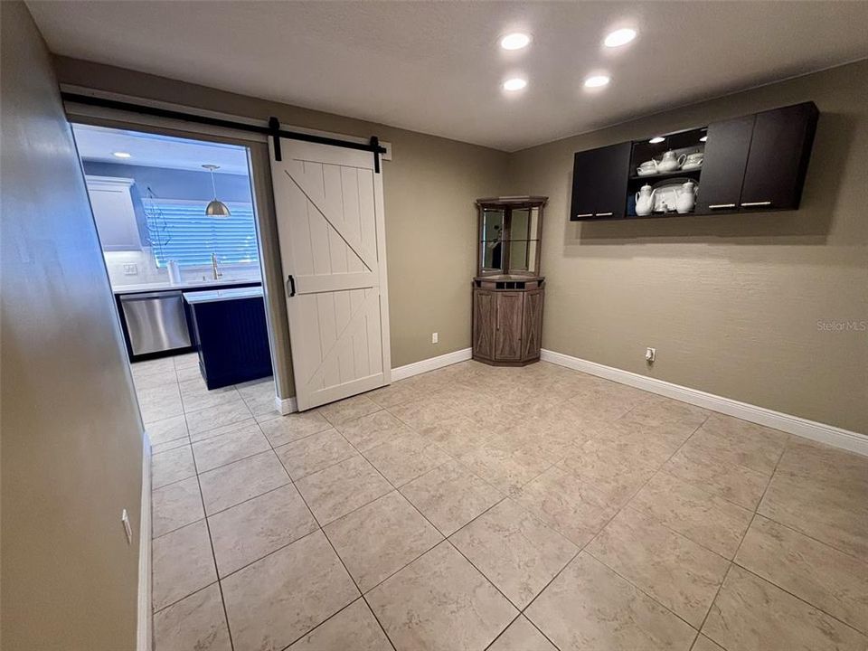 Active With Contract: $460,000 (4 beds, 2 baths, 1820 Square Feet)