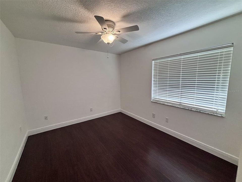 Active With Contract: $460,000 (4 beds, 2 baths, 1820 Square Feet)