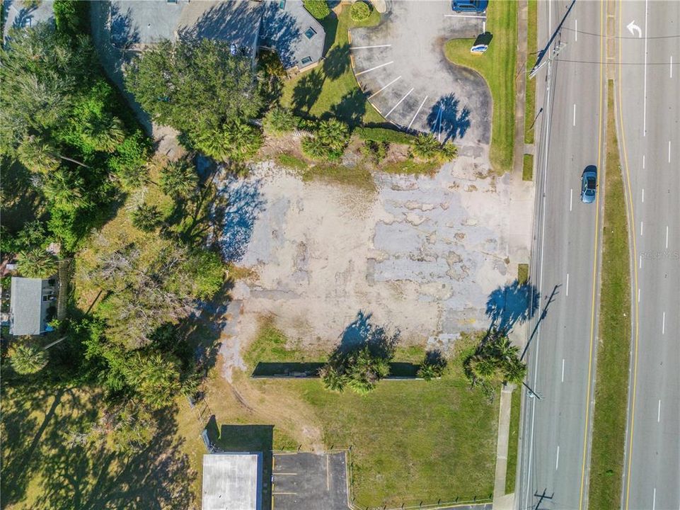 待售: $329,000 (0.50 acres)