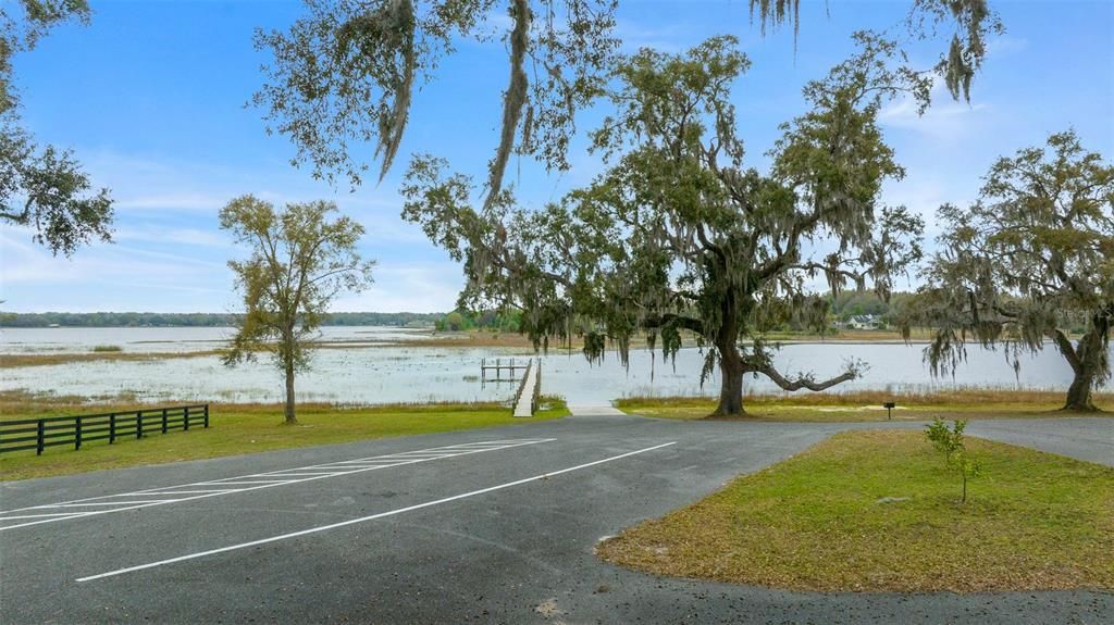 待售: $1,350,000 (4 贝兹, 3 浴室, 3323 平方英尺)