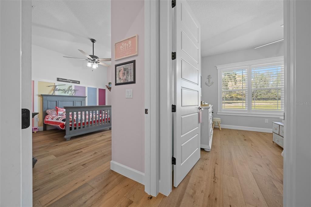 待售: $1,350,000 (4 贝兹, 3 浴室, 3323 平方英尺)