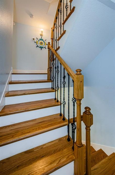 For Sale: $1,324,000 (4 beds, 2 baths, 1700 Square Feet)