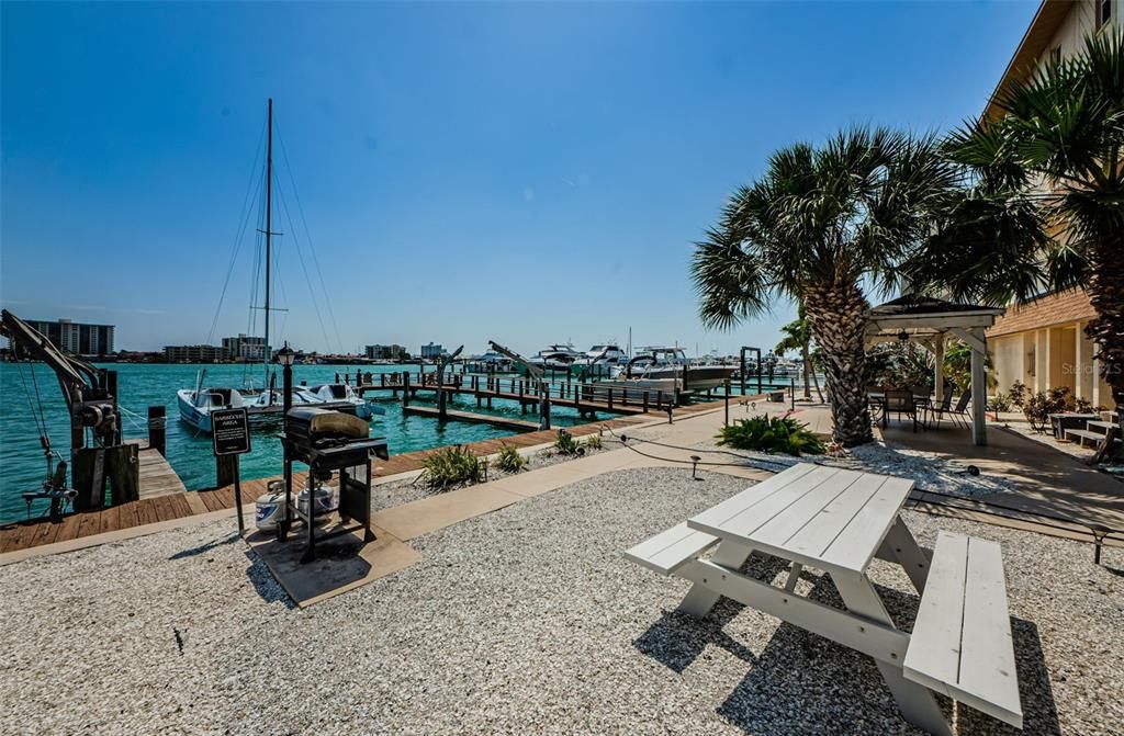For Sale: $1,324,000 (4 beds, 2 baths, 1700 Square Feet)