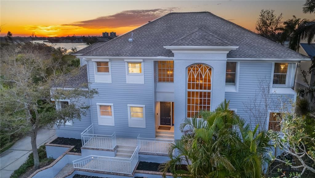 For Sale: $2,299,800 (4 beds, 4 baths, 3811 Square Feet)