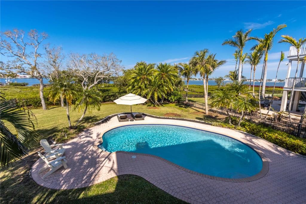 For Sale: $2,299,800 (4 beds, 4 baths, 3811 Square Feet)