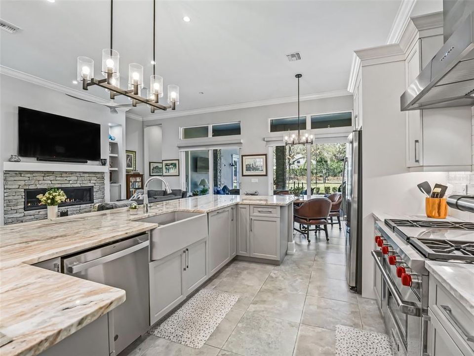 For Sale: $1,925,000 (2 beds, 3 baths, 2201 Square Feet)