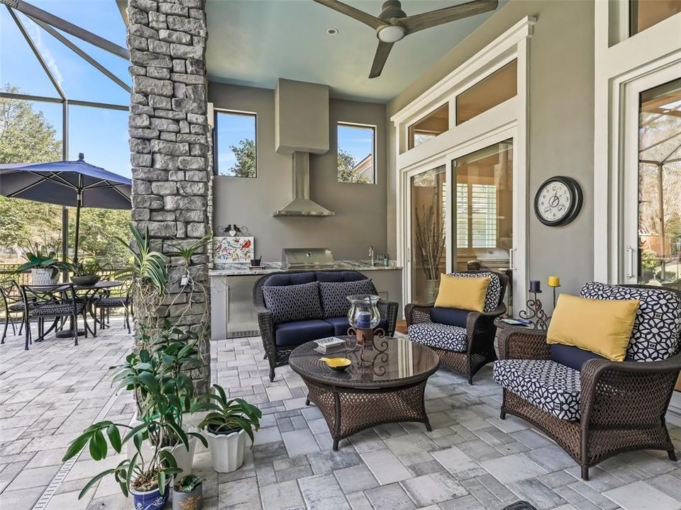 For Sale: $1,925,000 (2 beds, 3 baths, 2201 Square Feet)