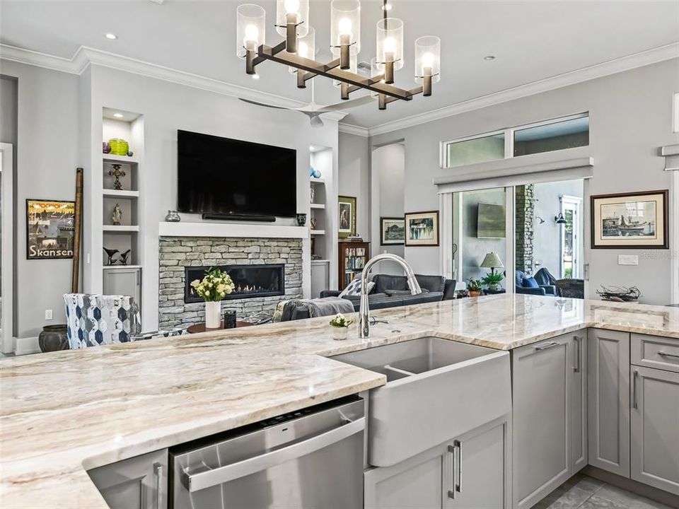 For Sale: $1,925,000 (2 beds, 3 baths, 2201 Square Feet)