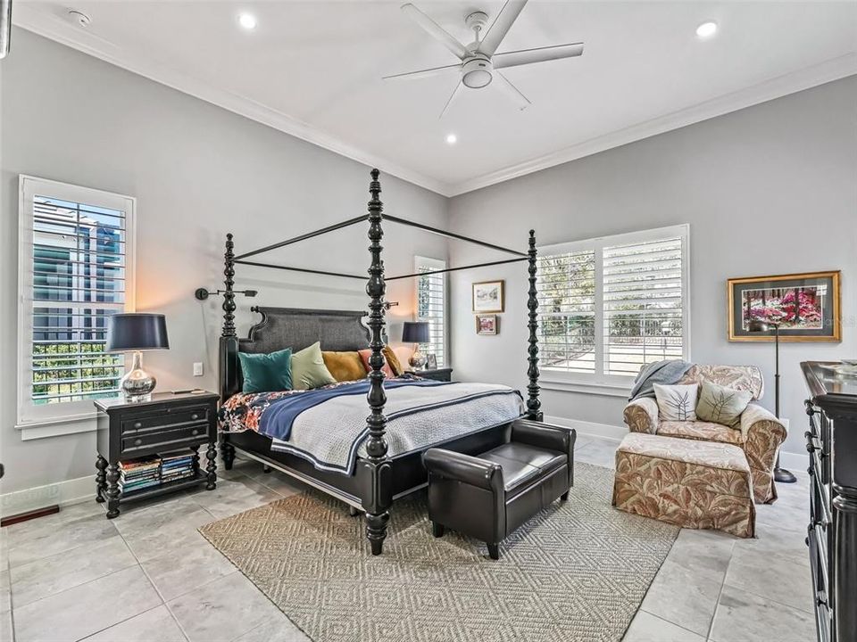 For Sale: $1,925,000 (2 beds, 3 baths, 2201 Square Feet)