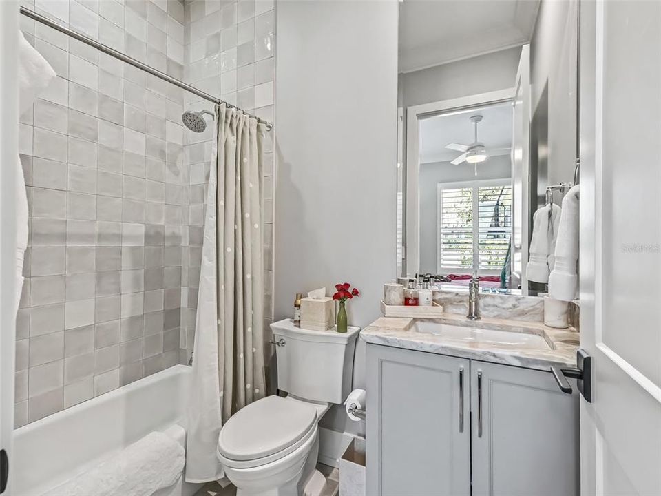 For Sale: $1,925,000 (2 beds, 3 baths, 2201 Square Feet)