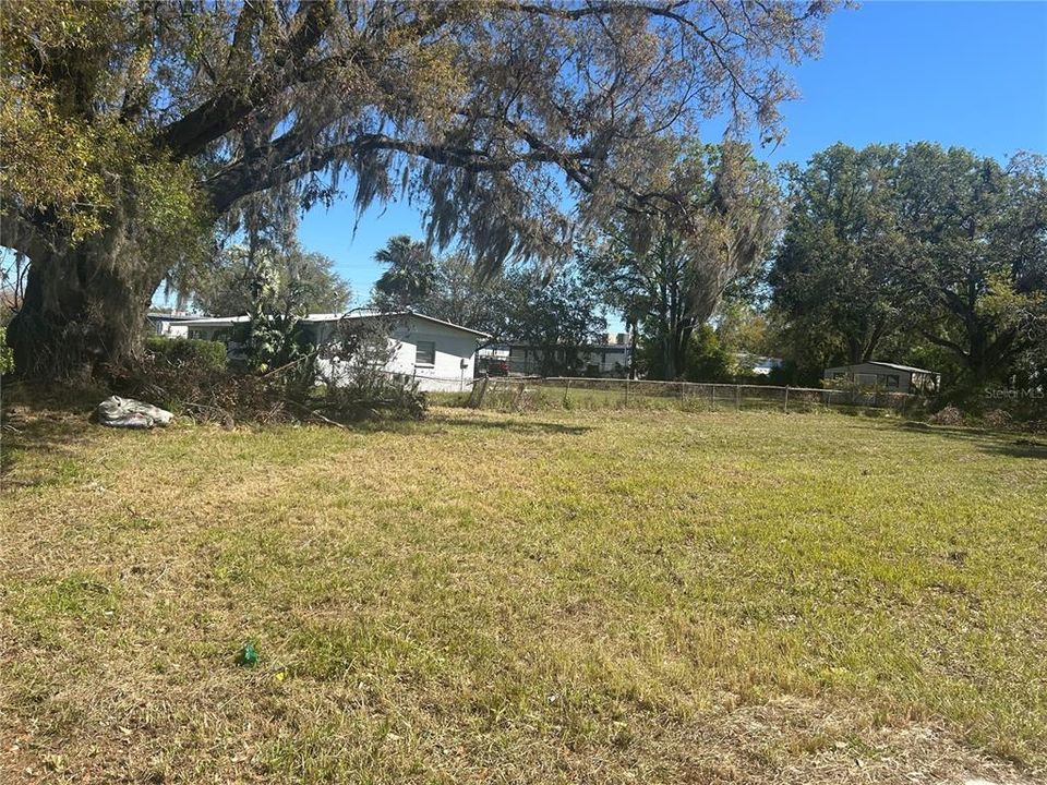 En Venta: $179,900 (0.27 acres)