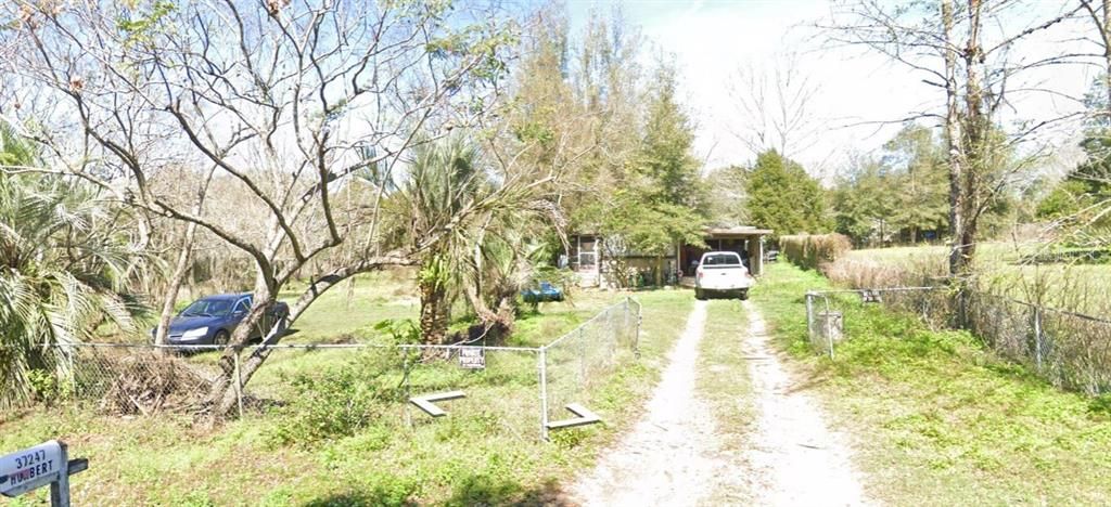 Recently Sold: $125,000 (2 beds, 1 baths, 1452 Square Feet)