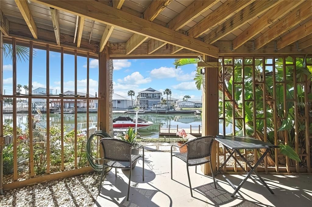 Active With Contract: $625,000 (3 beds, 3 baths, 1193 Square Feet)