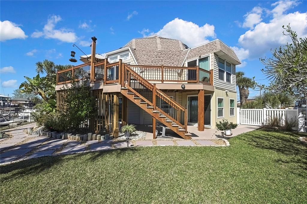 Active With Contract: $625,000 (3 beds, 3 baths, 1193 Square Feet)