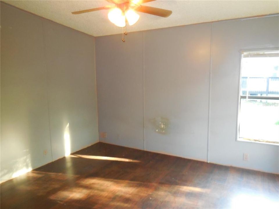 En Venta: $115,000 (2 camas, 2 baños, 1002 Pies cuadrados)