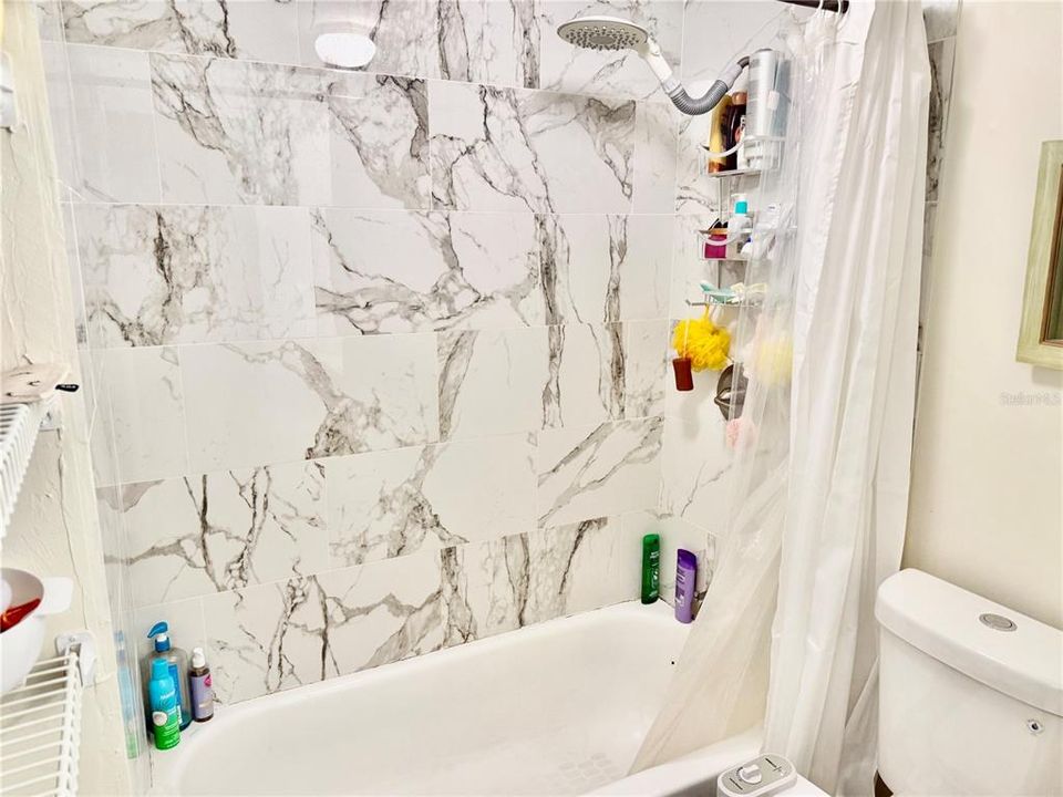 Под контрактом: $94,900 (1 спален, 1 ванн, 493 Квадратных фут)