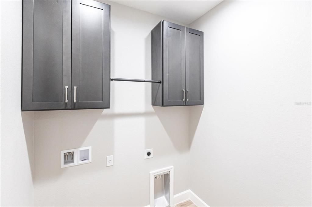 На продажу: $415,800 (4 спален, 2 ванн, 1809 Квадратных фут)