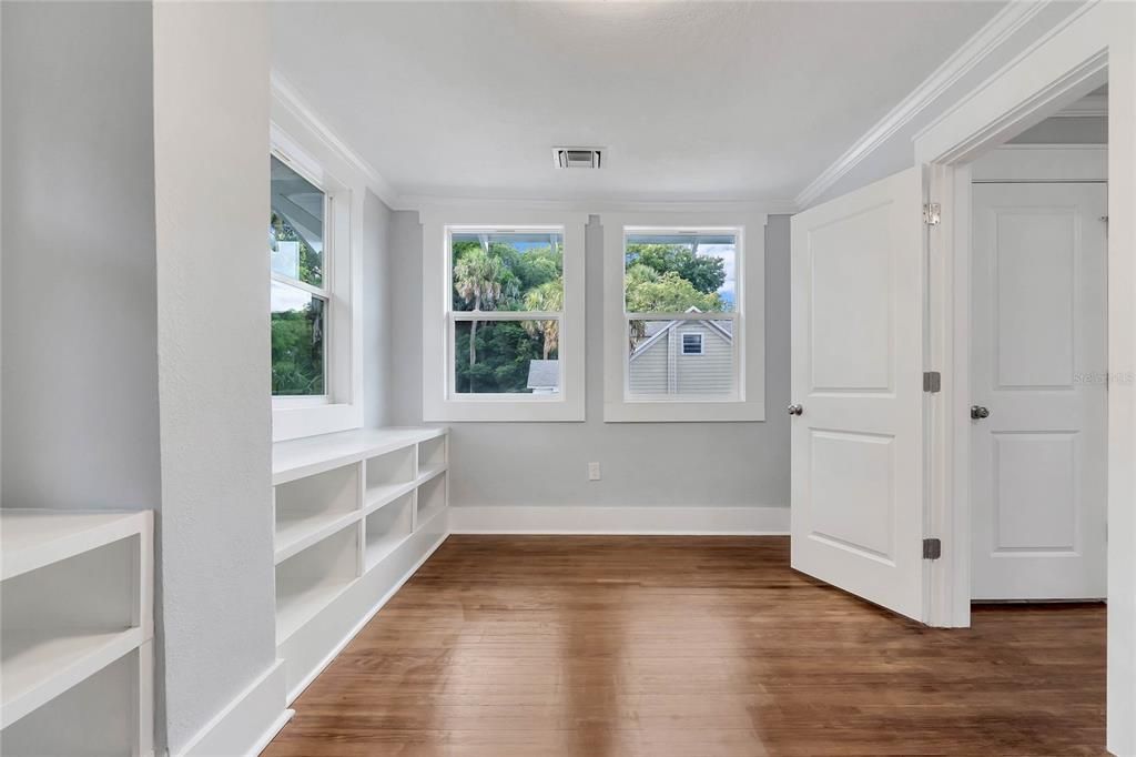 На продажу: $421,500 (3 спален, 2 ванн, 1757 Квадратных фут)