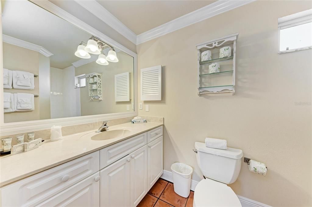 Active With Contract: $529,000 (2 beds, 2 baths, 675 Square Feet)