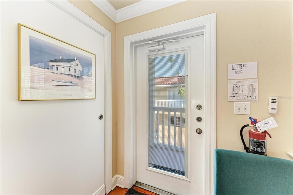 Active With Contract: $529,000 (2 beds, 2 baths, 675 Square Feet)