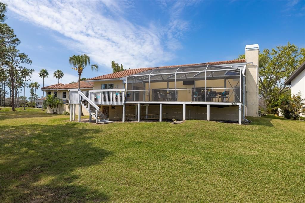 Activo con contrato: $699,000 (3 camas, 4 baños, 3041 Pies cuadrados)