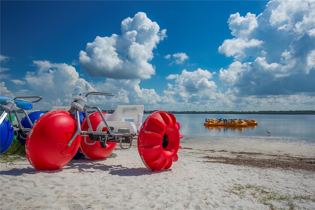 Activo con contrato: $699,000 (3 camas, 4 baños, 3041 Pies cuadrados)