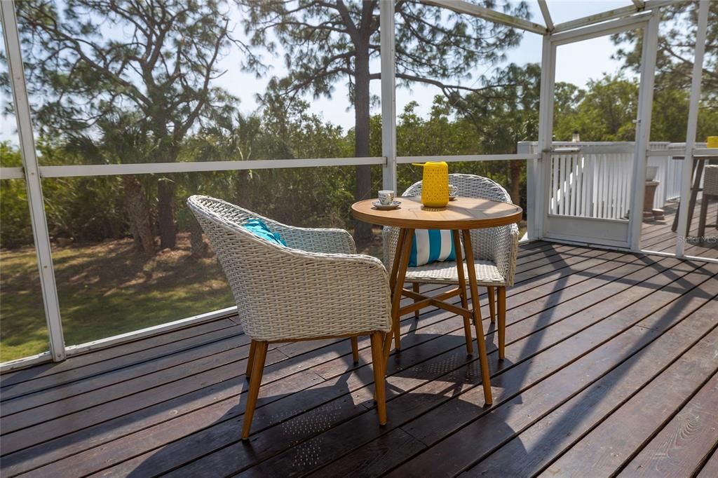 Activo con contrato: $699,000 (3 camas, 4 baños, 3041 Pies cuadrados)