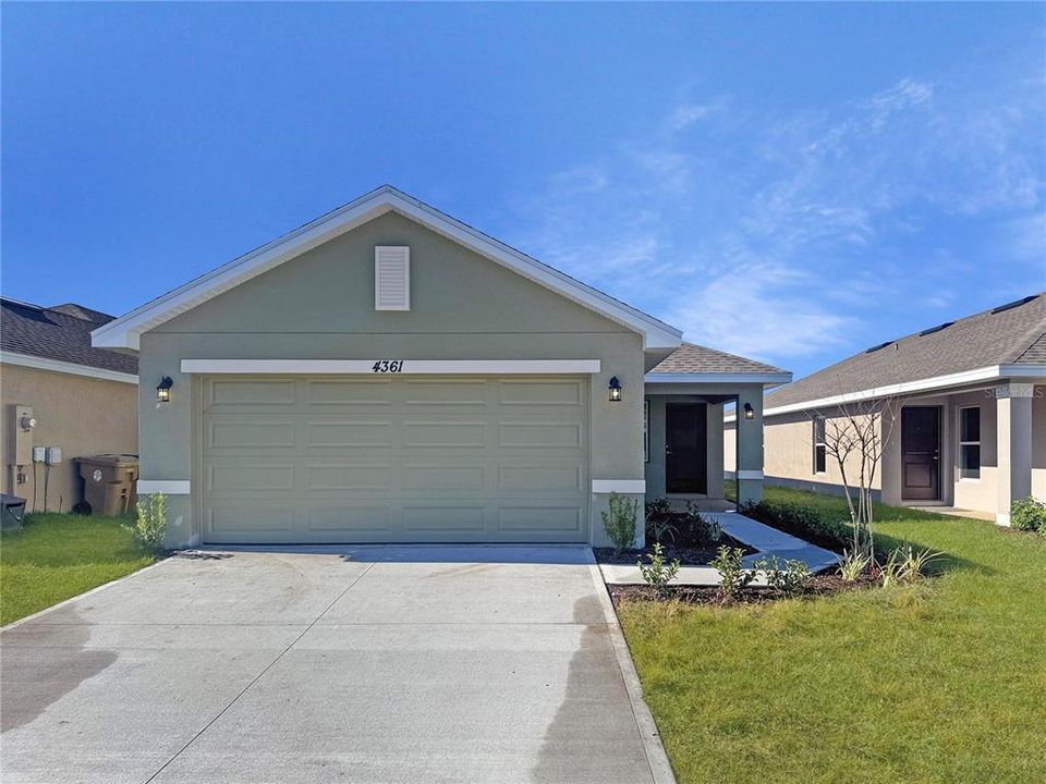 Recently Sold: $364,900 (3 beds, 2 baths, 1415 Square Feet)