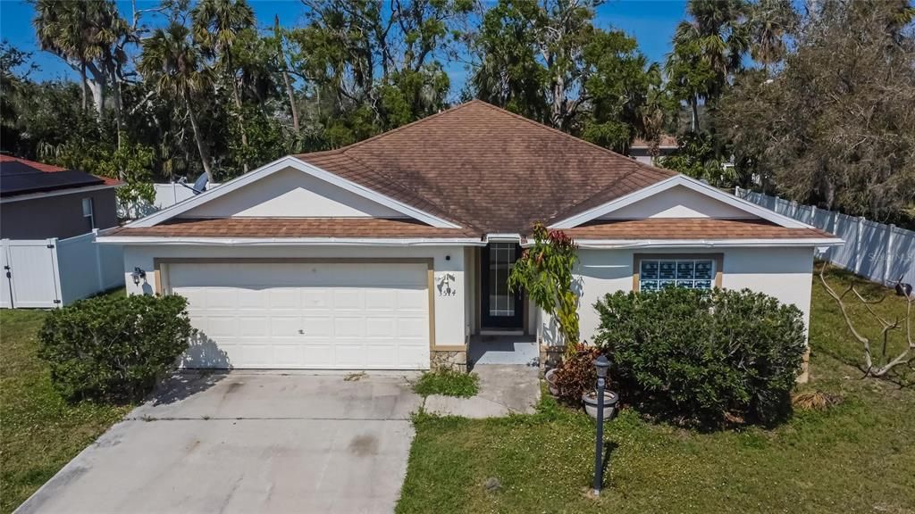 Недавно продано: $315,000 (3 спален, 2 ванн, 1740 Квадратных фут)