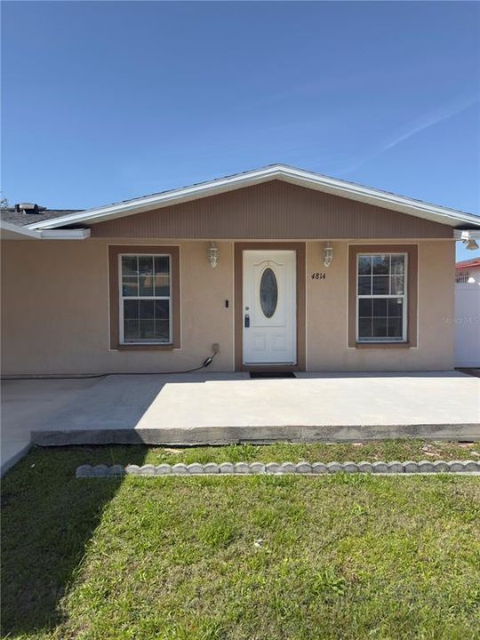 Vendido Recientemente: $385,000 (3 camas, 1 baños, 1215 Pies cuadrados)