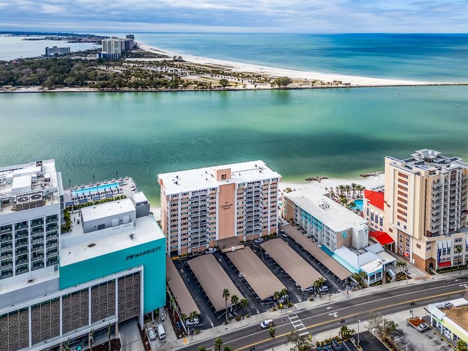 В аренду: $5,750 (2 спален, 2 ванн, 1409 Квадратных фут)