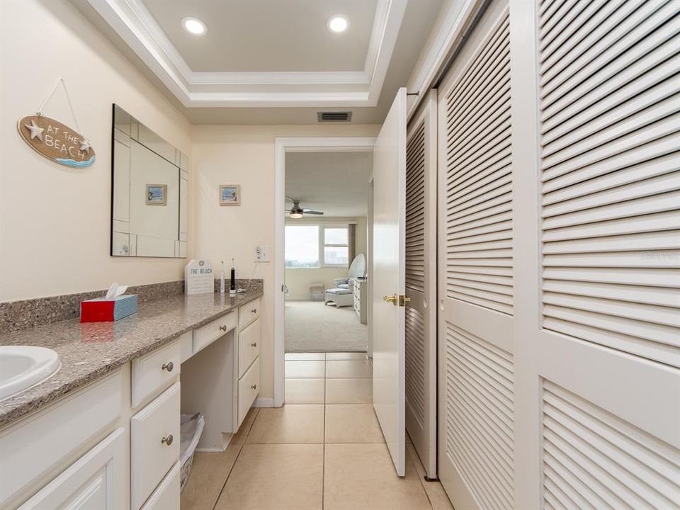 В аренду: $5,750 (2 спален, 2 ванн, 1409 Квадратных фут)