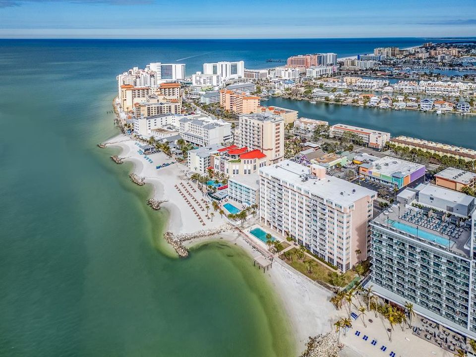 В аренду: $5,750 (2 спален, 2 ванн, 1409 Квадратных фут)