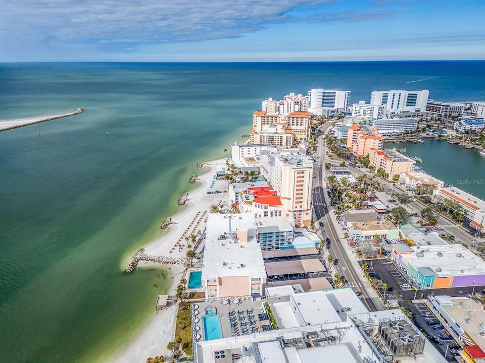 В аренду: $5,750 (2 спален, 2 ванн, 1409 Квадратных фут)