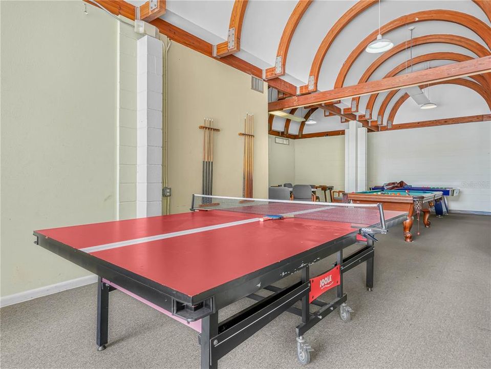 待售: $110,000 (2 贝兹, 1 浴室, 590 平方英尺)